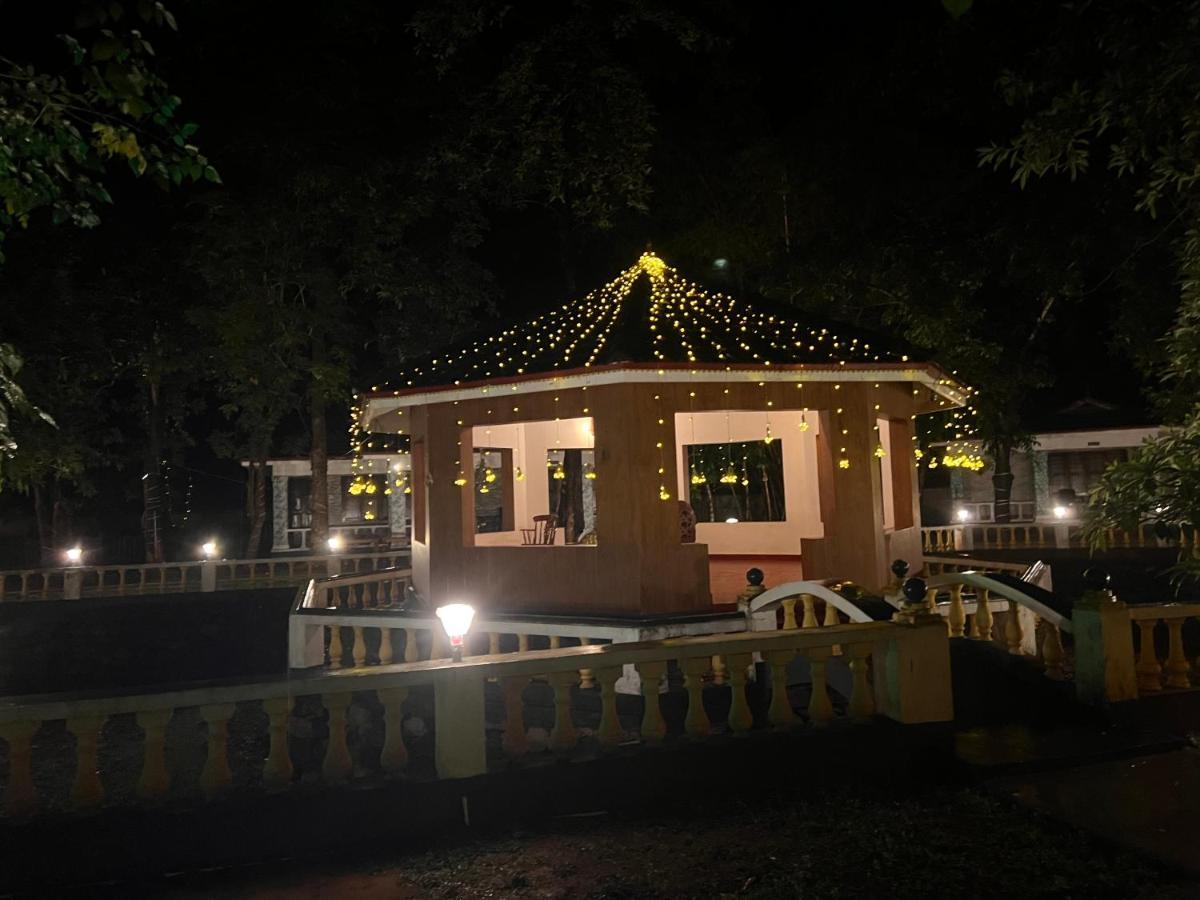 Surya Eco And Wedding Resort Thrissur Exterior photo